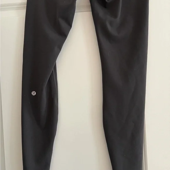 lululemon athletica Wunder Train High Rise 28”- Graphite Grey- Size 8 - Picture 2 of 2